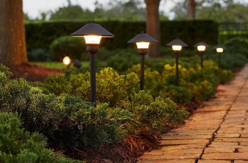 汉普顿湾低压青铜户外集成LED灯套件-景观照明的想法