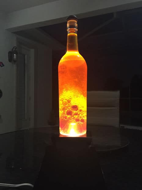 熔岩灯酒瓶